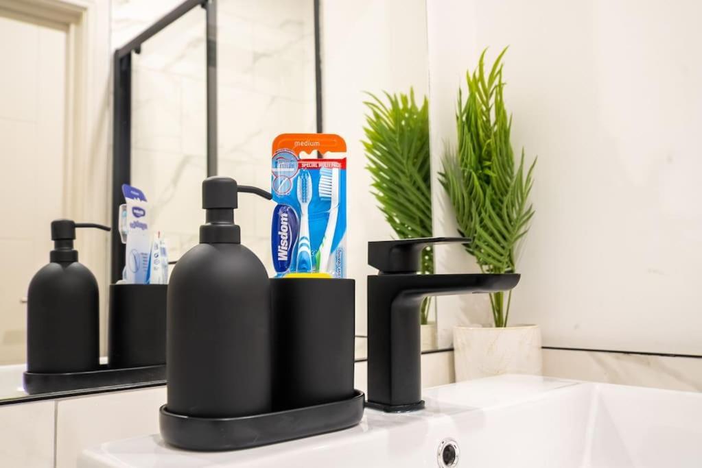 Five Star Boutique Studio Flat In Londres Extérieur photo