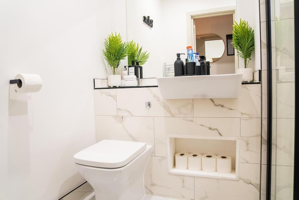 Five Star Boutique Studio Flat In Londres Extérieur photo